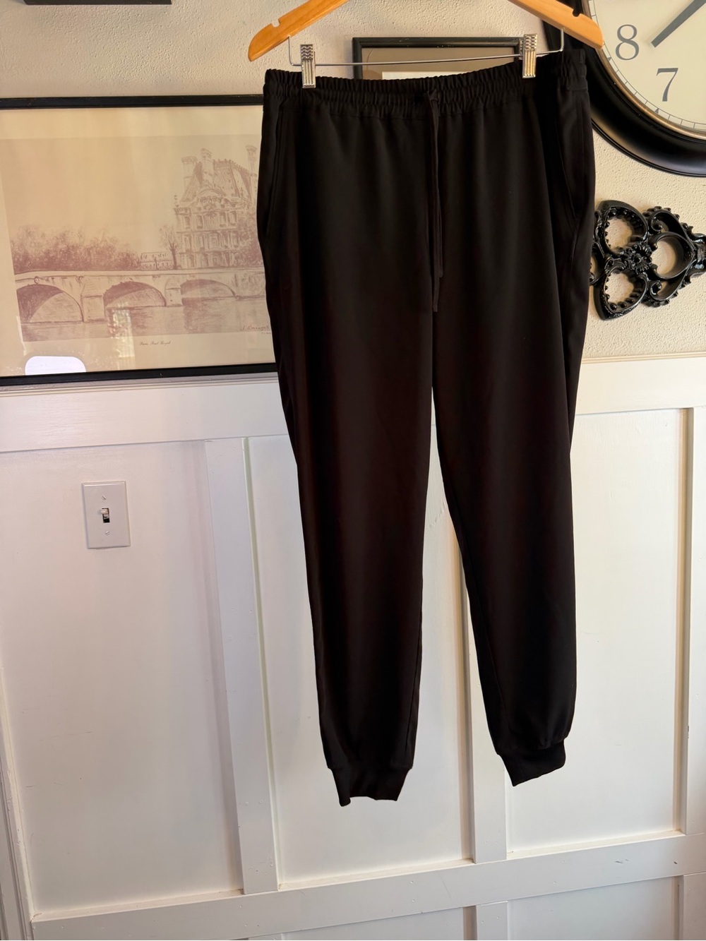 Women’s Rachel & Zoe Joggers Sz 10 k476